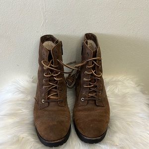 UGG Womens Brown Leather Hiking Boots Lace Up Ankle Booties Size 7